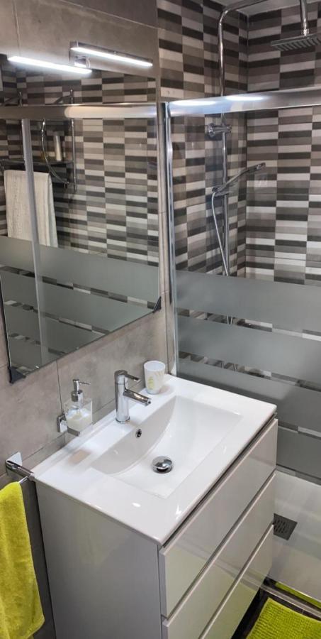 Super Apartamento En Playa De La Pineda Kültér fotó
